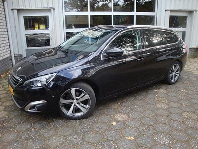 Zwart Gebruikt 2016 Peugeot 308 GT-line Hatchback | € 10.450 (Eerlijke prijs)
