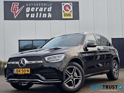 Zwart Gebruikt 2020 Mercedes GLC300e AMG SUV | € 34.880 (Goede deal)