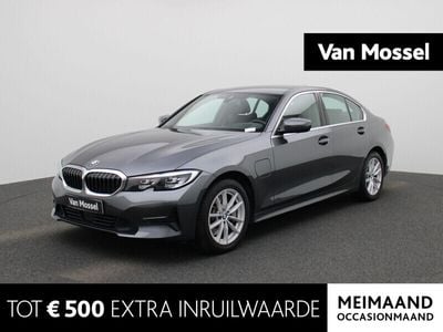 BMW 330e