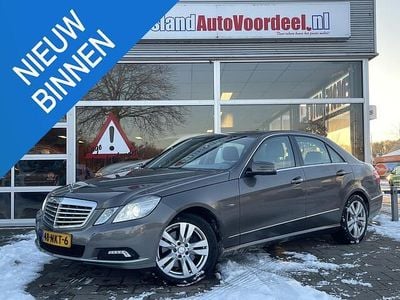 Grijs Gebruikt 2010 Mercedes E350 Elegance Sedan | € 17.499 (Super prijs)