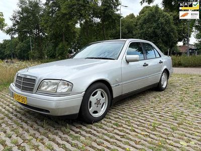 Mercedes C200