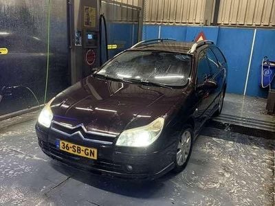 Occasion Citroën C5 Exclusive 140 PK (102 kW) 2005 Rood Stationwagen