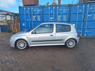 Renault Clio II