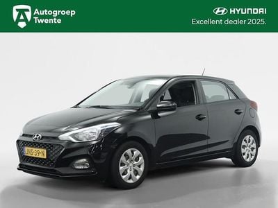 Phantom black (zwart metallic) Occasion 2019 Hyundai i20 Comfort Hatchback | € 15.900 (Eerlijke prijs)