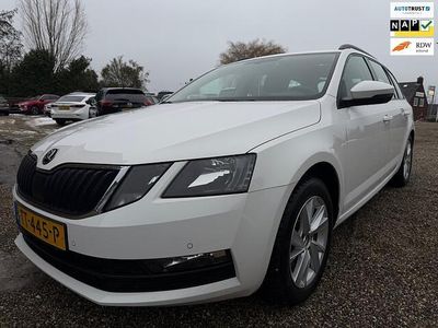 Wit Occasion 2018 Skoda Octavia Business Line Stationwagen | € 14.950 (Eerlijke prijs)