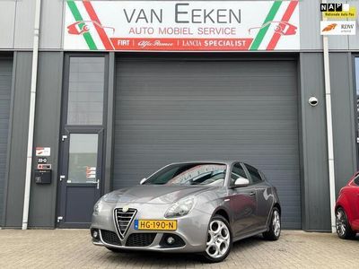 tweedehands Alfa Romeo Giulietta 1.4 Turbo 170 PK Sprint TCT Aut. Clima/NAP/Cruise/Navi/17" LM