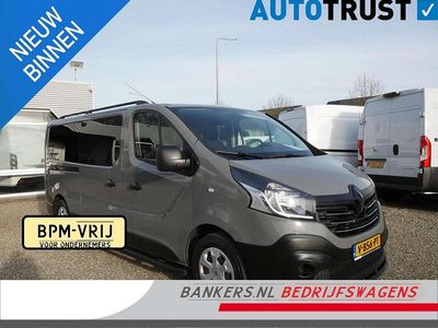 Grijs Occasion 2018 Renault Trafic MPV | € 13.950 (Duur)
