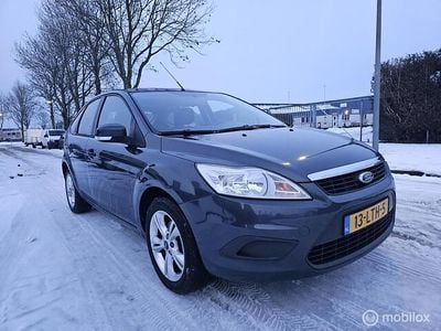 Grijs Gebruikt 2010 Ford Focus Cool & Sound Edition Hatchback | € 2.195 (Goede deal)