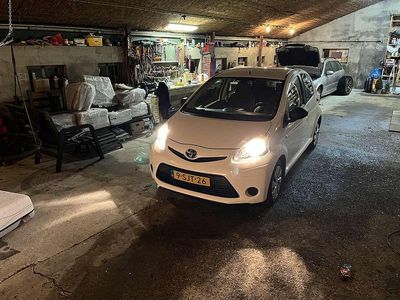 Occasion Toyota Aygo 68 PK (50 kW) 2013 Wit Hatchback