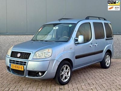 Blauw Gebruikt 2009 Fiat Doblò MPV | € 2.950 (Goede deal)