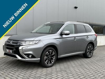 tweedehands Mitsubishi Outlander 2.0 PHEV Premium FULL Schuifdak/Climate/Cr Control