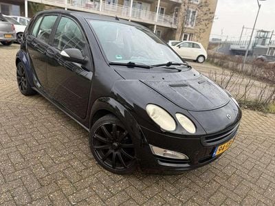 Zwart Gebruikt 2005 Smart ForFour Hatchback | € 1.099 (Eerlijke prijs)