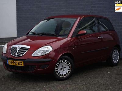 Rood Gebruikt 2004 Lancia Ypsilon Hatchback | € 1.490 (Goede deal)