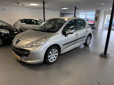 Grijs Gebruikt 2006 Peugeot 207 Hatchback | € 999 (Eerlijke prijs)