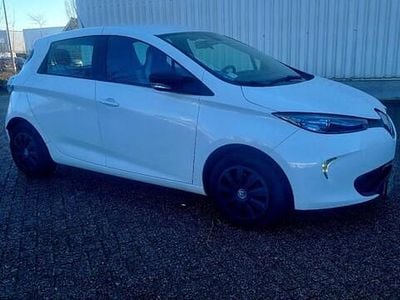Wit Occasion 2018 Renault Zoe Bose Edition Hatchback | € 7.400 (Eerlijke prijs)