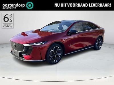 Rood Nieuw 2026 Mazda 6e Takumi-Line Hatchback | € 46.340 (Eerlijke prijs)