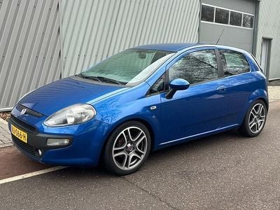 Blauw Occasion 2011 Fiat Punto Dynamic Hatchback | € 1.750 (Super prijs)