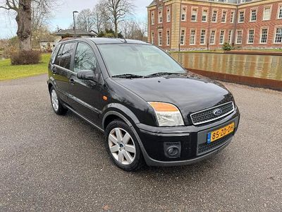 Occasion Ford Fusion 100 PK (73 kW) 2008 Hatchback