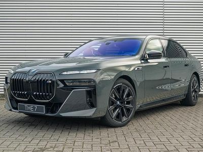 BMW M760e