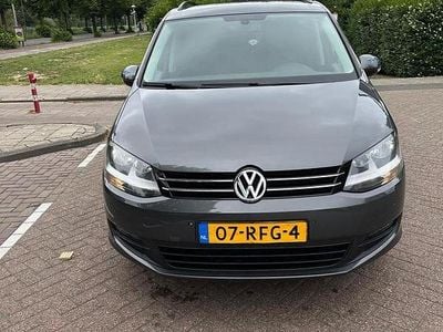 VW Sharan