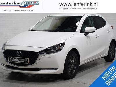 tweedehands Mazda 2 1.5 Skyactiv-G Luxury Navi PDC Stuur- en stoelverwarming Cruise Apple Carplay Trekhaak