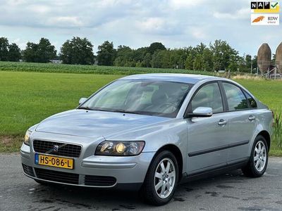 Volvo S40