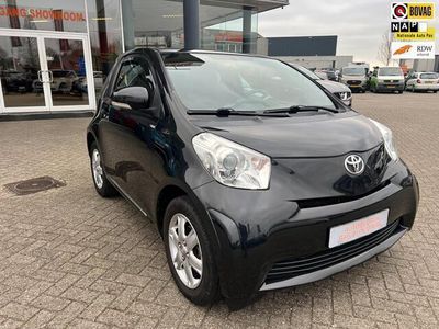 Toyota iQ