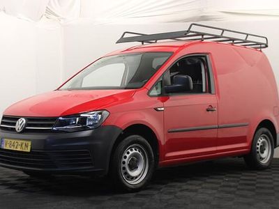 Rood Gebruikt 2018 VW Caddy Trendline MPV | € 9.000