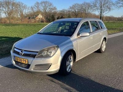 Gebruikt 2004 Opel Astra Edition Stationwagen | € 1.400 (Eerlijke prijs)