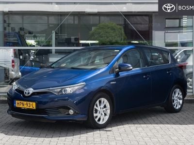 Toyota Auris Hybrid