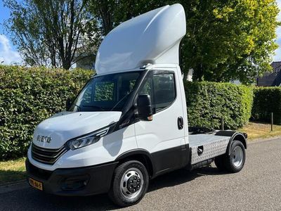 Wit Gebruikt 2023 Iveco Daily Van | € 47.950