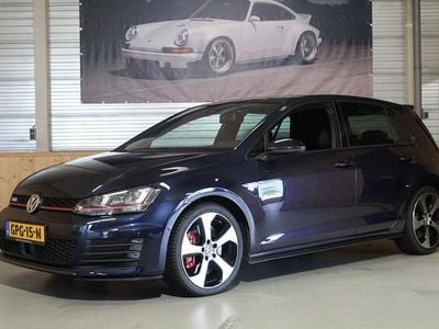 Blauw Gebruikt 2016 VW Golf VII GTI Hatchback | € 19.950 (Goede deal)