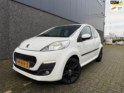 Wit Gebruikt 2012 Peugeot 107 Active Hatchback | € 4.495 (Eerlijke prijs)
