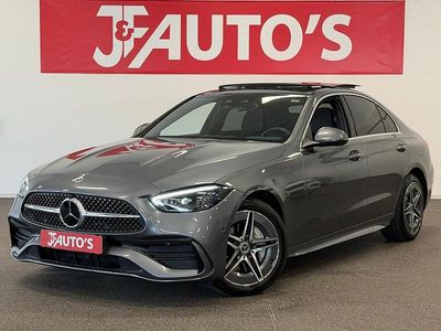 Grijs Occasion 2023 Mercedes C300e Sedan | € 46.950 (Eerlijke prijs)