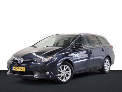 Toyota Auris Hybrid