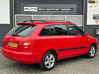 Rood Occasion 2012 Skoda Fabia Business Line Stationwagen | € 3.745 (Iets duurder)