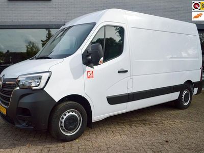 Wit Gebruikt 2022 Renault Master Van | € 23.547 (Eerlijke prijs)