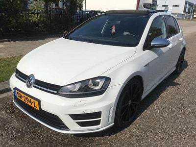 Wit (metallic) Occasion 2016 VW Golf VII R Hatchback | € 28.999 (Duur)
