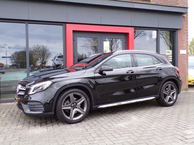 tweedehands Mercedes GLA250 4Matic AMG Premium Plus Panorama Standkachel NAP