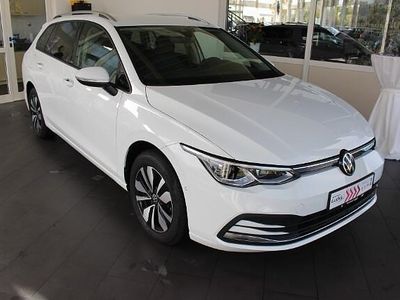 Wit Occasion 2024 VW Golf VIII Move Stationwagen | € 36.308 (Eerlijke prijs)