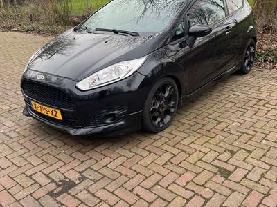 tweedehands Ford Fiesta 1.0 EcoB. Titanium X wolf edition