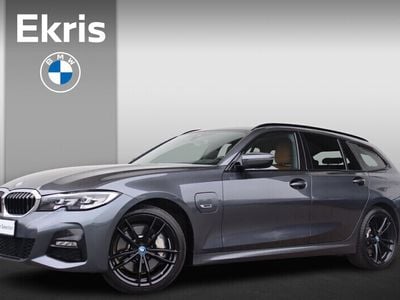 BMW 330e