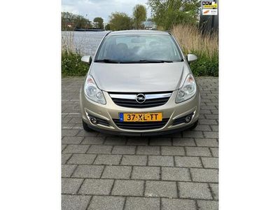 tweedehands Opel Corsa 1.4-16V Enjoy. Cruise Control
