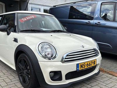 Wit Gebruikt 2010 Mini ONE Hatchback | € 5.900 (Duur)
