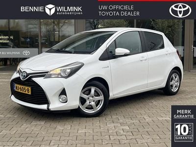 Wit Occasion 2014 Toyota Yaris Hatchback | € 9.890 (Eerlijke prijs)