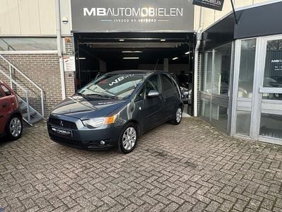 Grijs Gebruikt 2011 Mitsubishi Colt Edition Hatchback | € 2.999 (Super prijs)