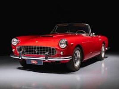 Rood Occasion 1961 Ferrari 250 Cabriolet | € 1.150.000