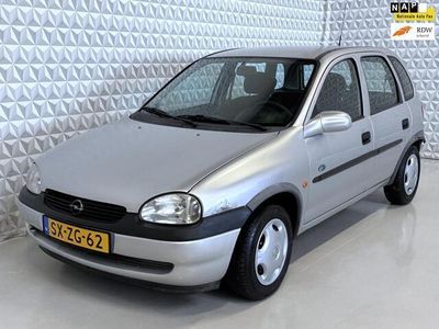 tweedehands Opel Corsa 1.4i Strada 5-deurs AUTOMAAT / 172000km (1998)