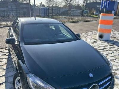 Occasion Mercedes A180 109 PK (80 kW) 2015 Zwart Stationwagen