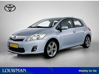 Toyota Auris Hybrid